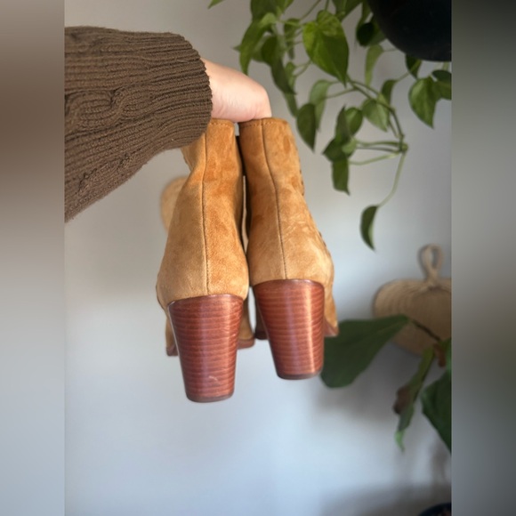 FRYE Suede Lace Up Heels- 8.5 - Picture 5 of 10